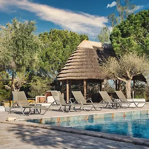 Hotel Mas De Calabrun